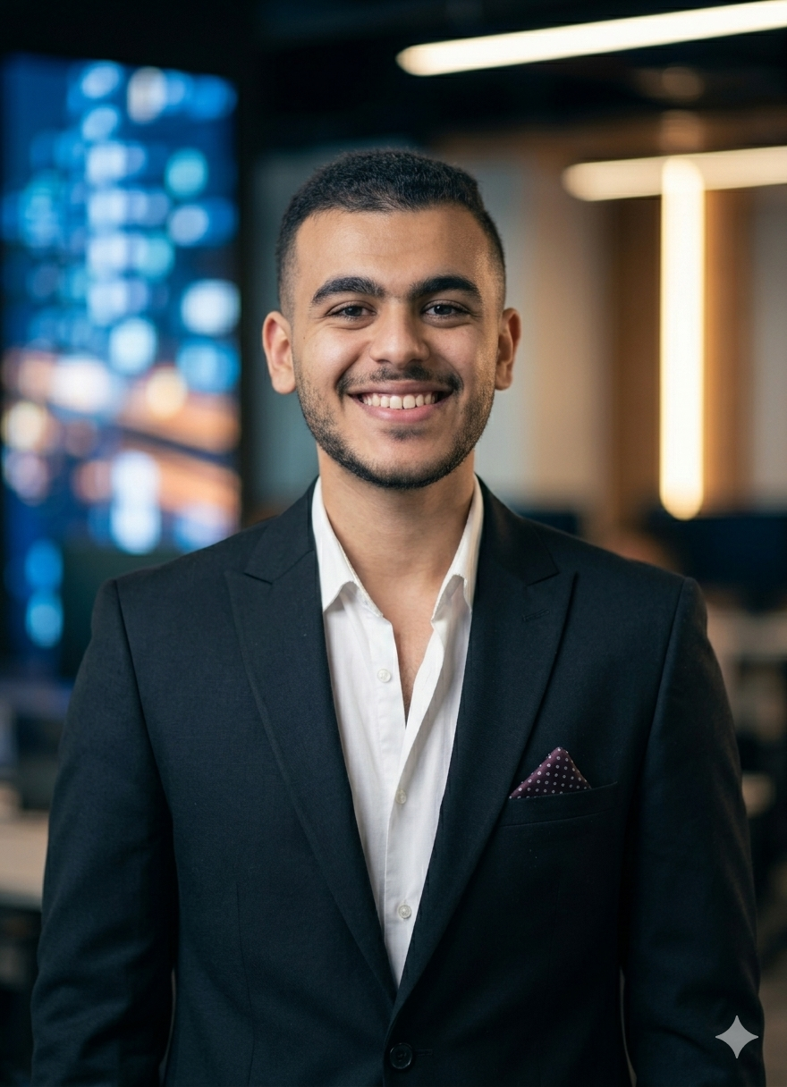Professional headshot of a frontend developer